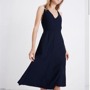 Elegant Navy Blue Sleeveless Dress